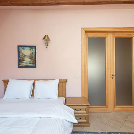 アパート Spacious 2-bedroom With Sauna In Old Town By Urban Rent