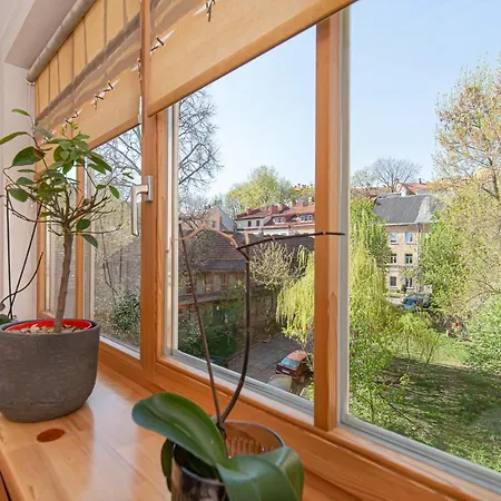 Spacious 2-bedroom With Sauna In Old Town By Urban Rent