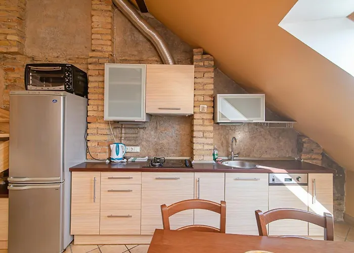 Spacious 2-bedroom With Sauna In Old Town By Urban Rent アパート