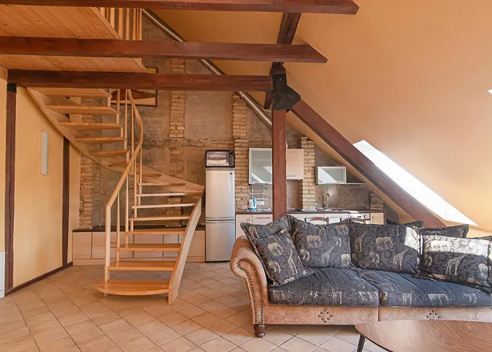 Spacious 2-bedroom With Sauna In Old Town By Urban Rent アパート ヴィリニュス