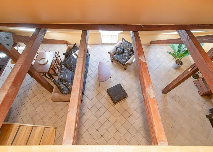 Spacious 2-bedroom With Sauna In Old Town By Urban Rent アパート