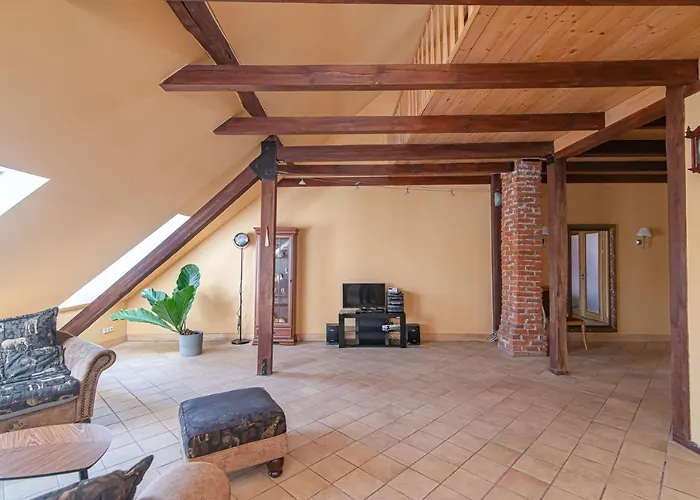 Spacious 2-bedroom With Sauna In Old Town By Urban Rent Вільнюс